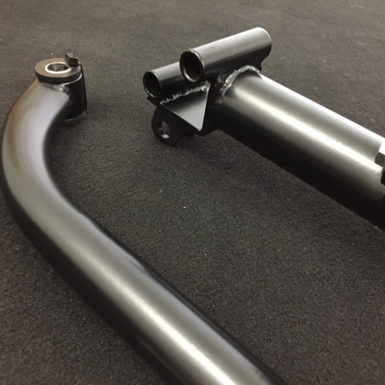 AntiRoll Bar / Panhard Bar Assembly (0514 Mustang) TRZ Motorsports